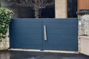 Collection Écran et Nature – Portail modèle « Écran Caissette »